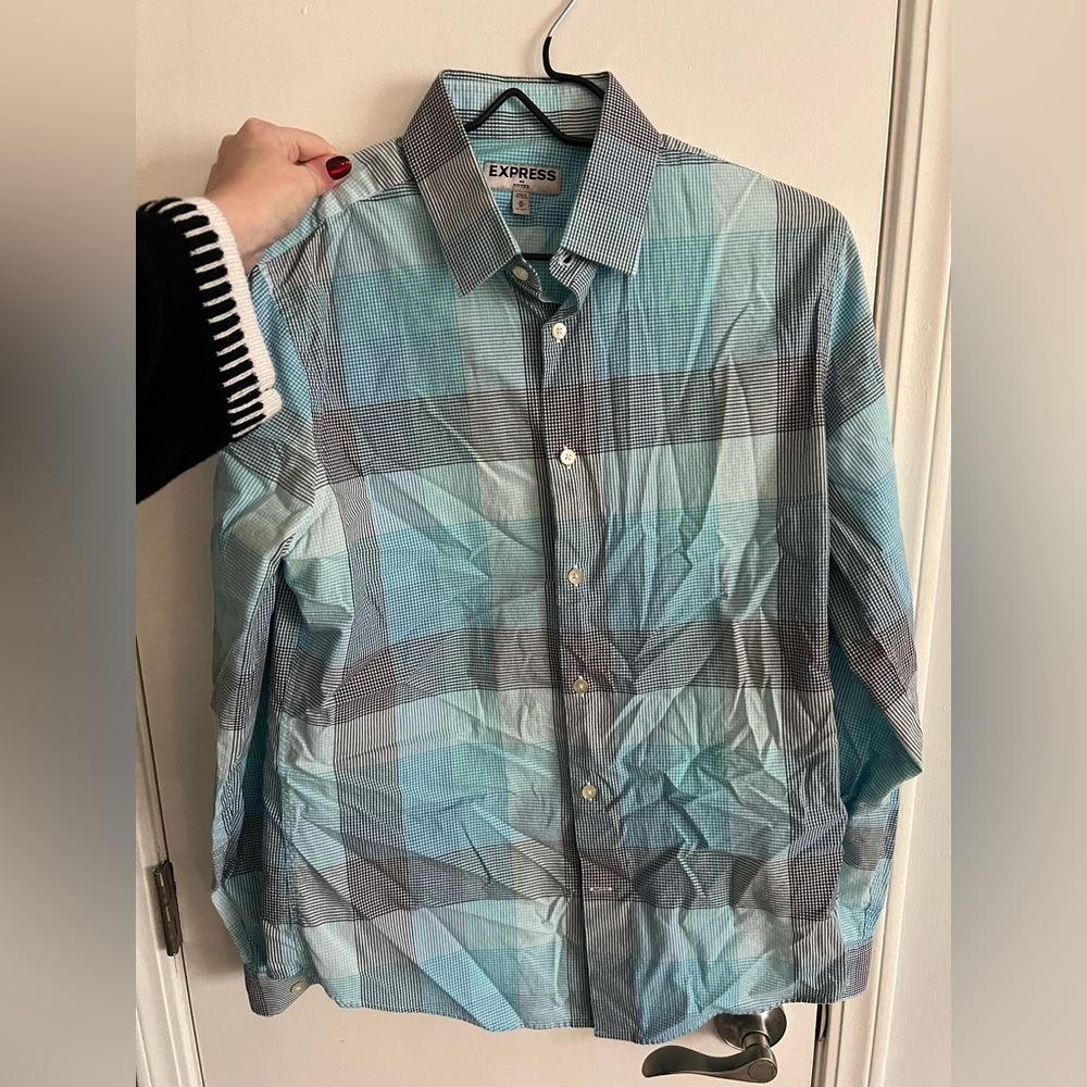 Express Men’s Plaid Button-Up Shirt in Light Blue and Gray
